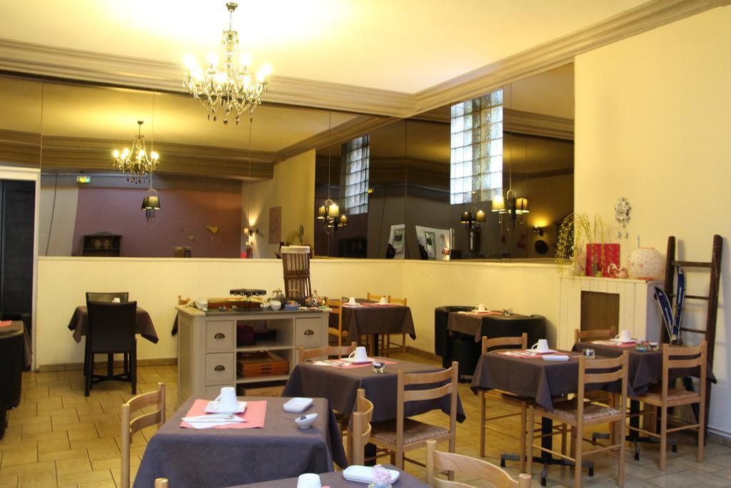 Hotel Le Colibri Aix-les-Bains Eksteriør billede