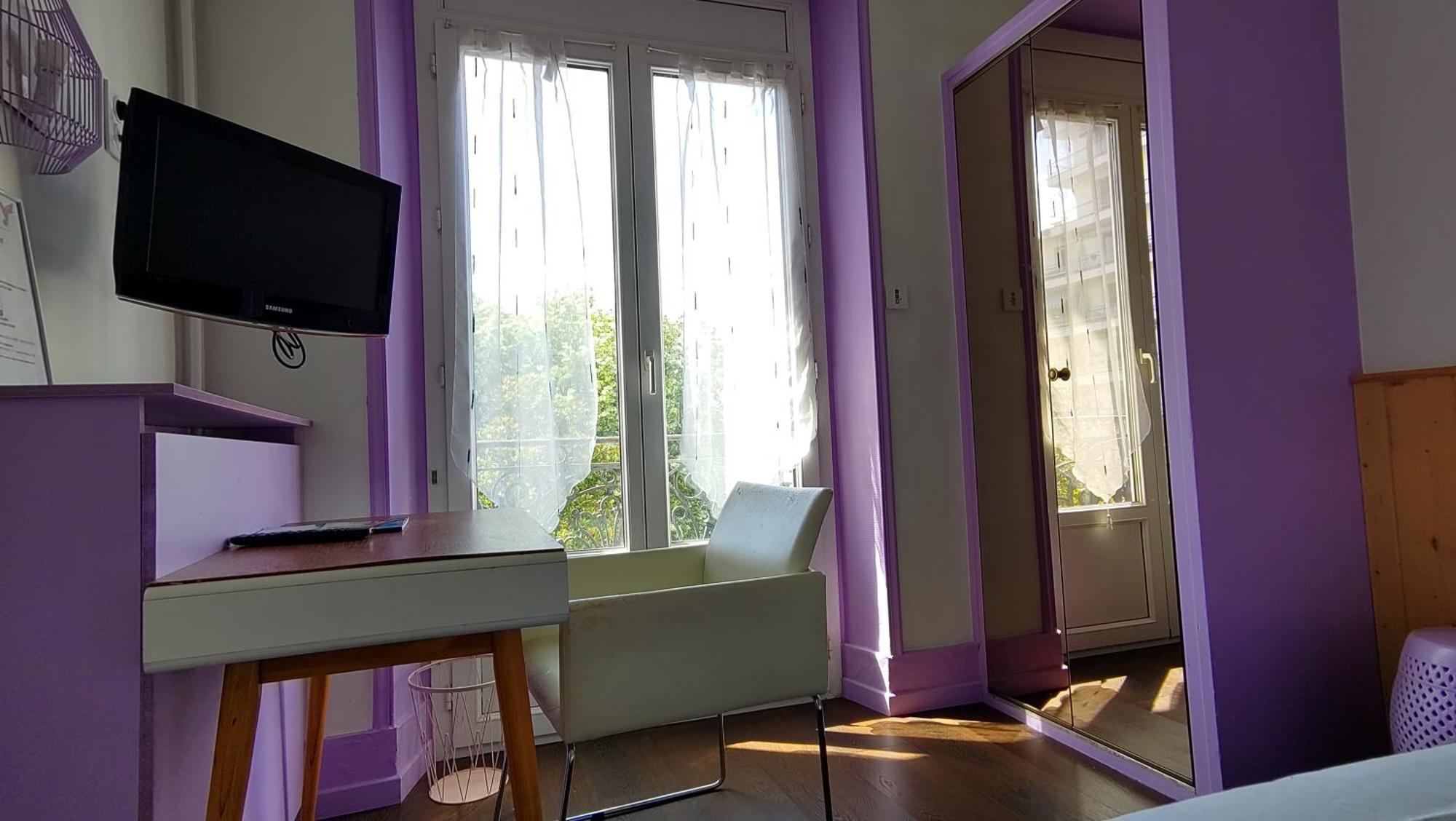 Hotel Le Colibri Aix-les-Bains Eksteriør billede