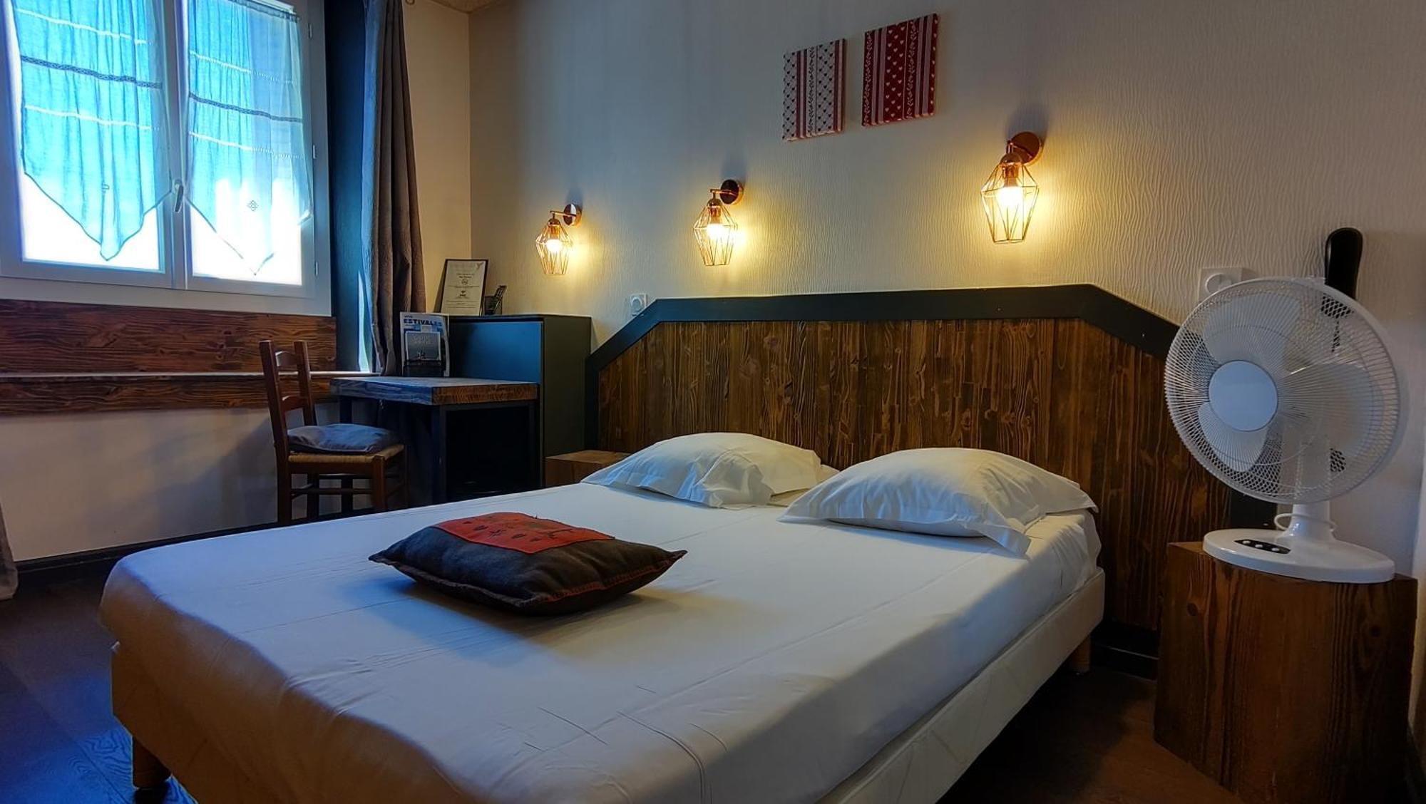 Hotel Le Colibri Aix-les-Bains Eksteriør billede